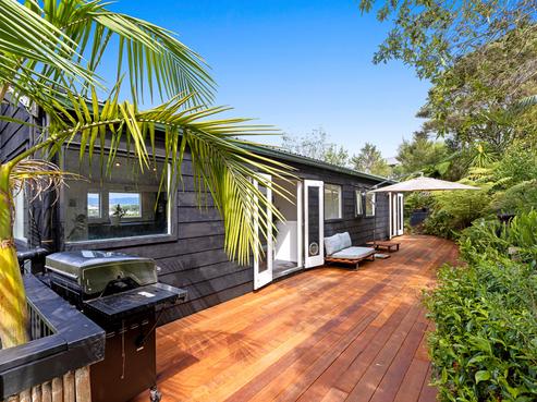 141 Matipo Road, Te Atatu Peninsula