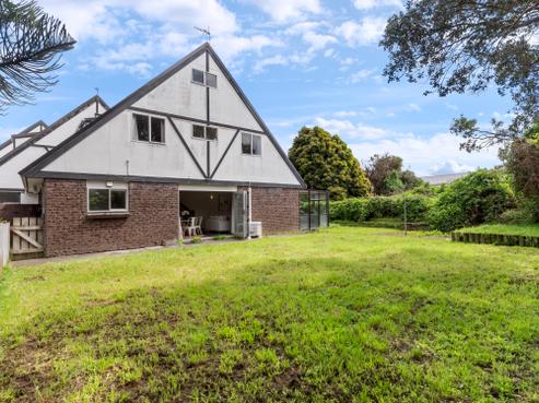 10/31 Mana Avenue, Titahi Bay