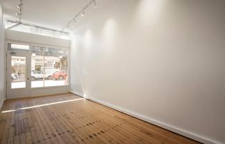 Character Parnell retail
