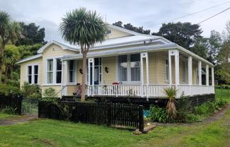 20 Makomako Street, Pongaroa