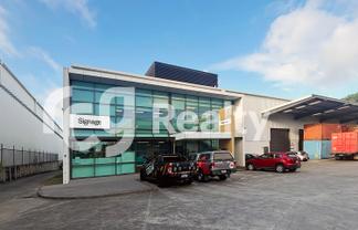 Impressive Highbrook Warehouse | 741sqm