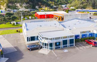 Bright 373sqm office space on Taradale Road