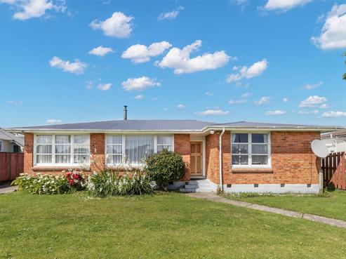 40A Henley Street, Westport