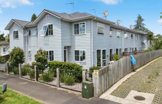 1/60 Wellington Street, Hamilton East