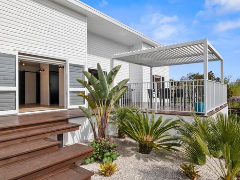 37 Aratapu Street, Waitara