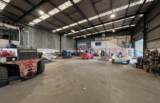 Savills | Warehouse + Large Yard & Canopy