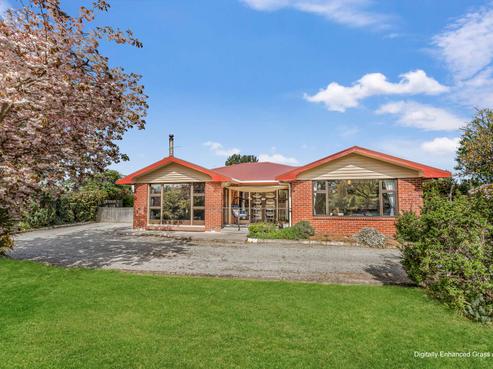 66 Acacia Drive, Levels
