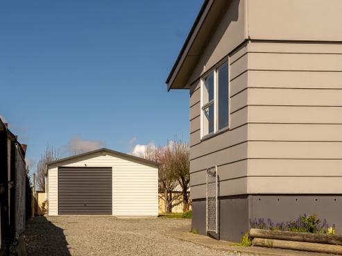 8 Hopkins Road, Twizel