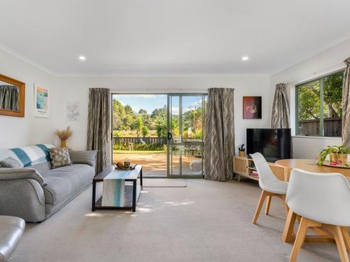 136B Sharyn Place, Whangamata