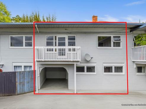 2/40 Roslyn Terrace, Devonport