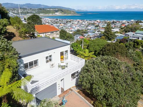 42 Buckingham Street, Melrose