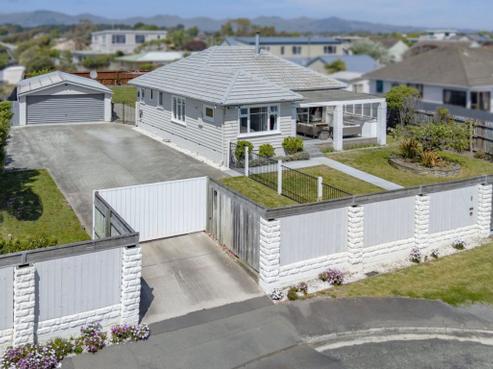 8 Pandora Street, North New Brighton
