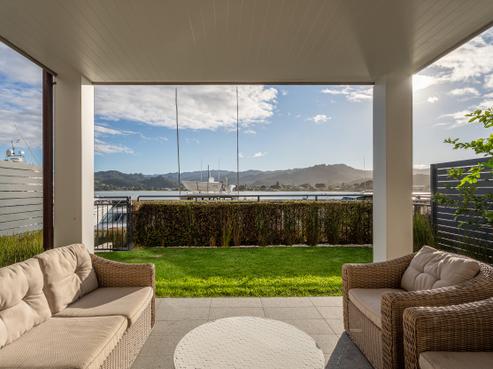 7/6 The Marina, Tairua