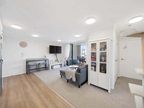 204/2 Pukakaho Lane, Papatoetoe