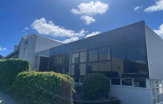 Ideal medical or consultation suite