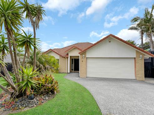 3 Lake Panorama Drive, Henderson