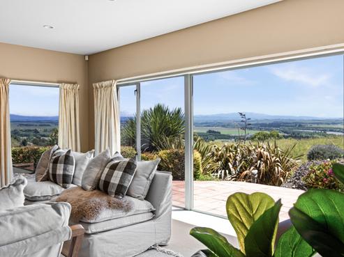 5 Whakapirau Road, Maraekakaho