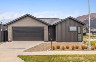 24 Waddell Street, Lake Hawea