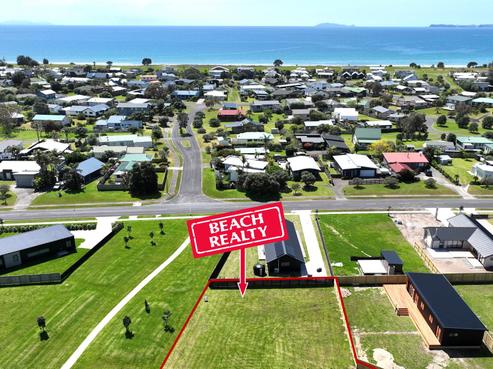 12 Riria Way, Matarangi