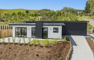 17 Ara O Nga Hekenga, Richmond