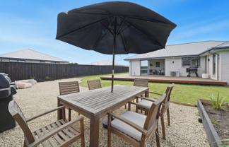 5 Hunter Lane, Amberley