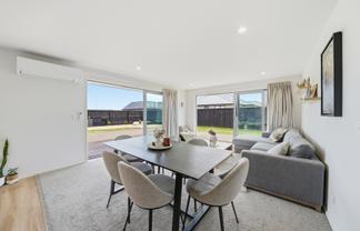 5 Hunter Lane, Amberley
