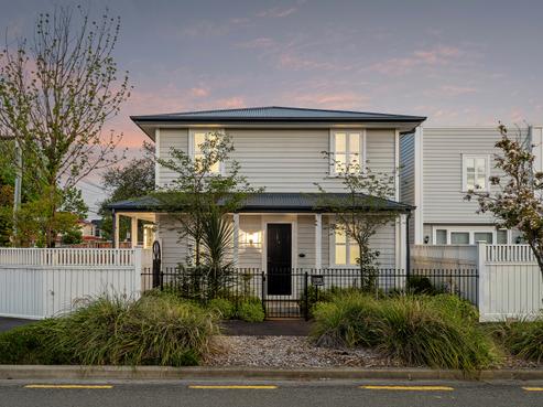 2/285 Selwyn Street, Spreydon