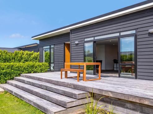 4 Tuscan Lane, Martinborough