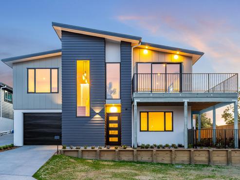 8 Martin Road, Paraparaumu Beach