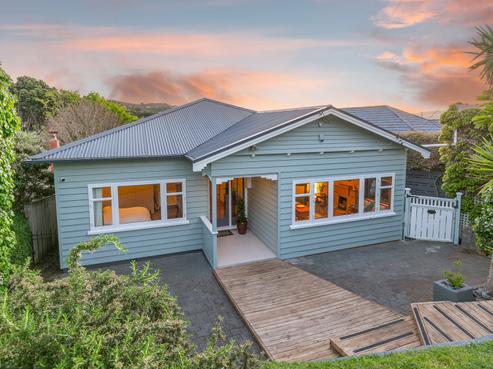 538 Broadway, Strathmore Park