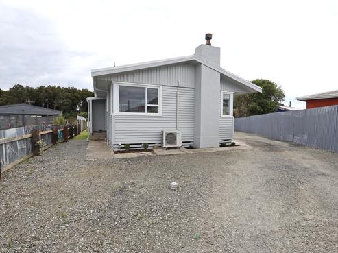 7 Paisley Court, Kew