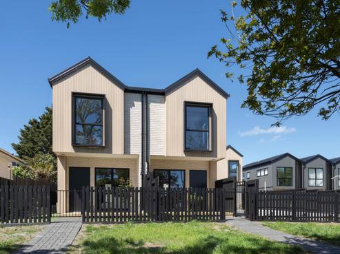 112F Beach Road, Te Atatu Peninsula
