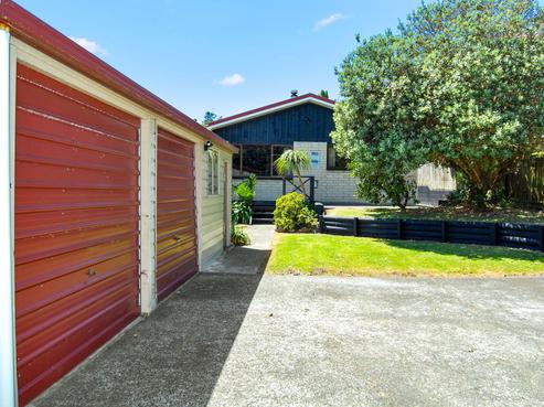 8 Puawai Street, Kaiwaka