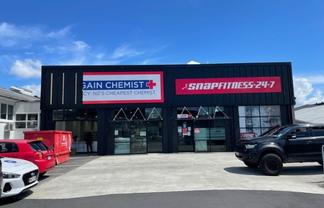 High Profile Wairau Trade Retail 