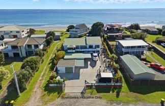 647 Pukehina Parade, Pukehina