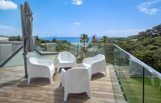 AT/4 Bay Road, Palm Beach