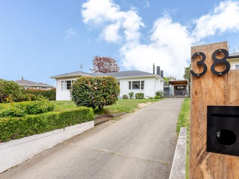 38 Queen Street, Dannevirke