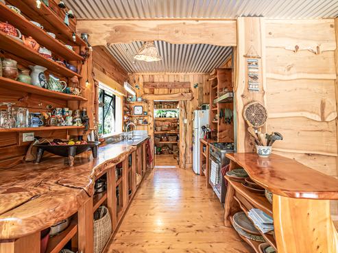 1041 Collingwood-bainham Main Road, Collingwood