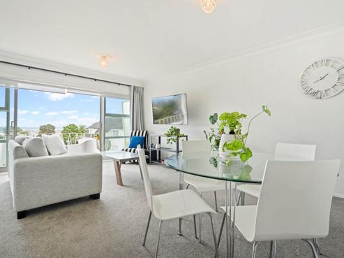 4/13 View Road, Mount Eden