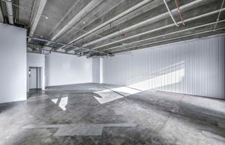 Versatile ground floor office space