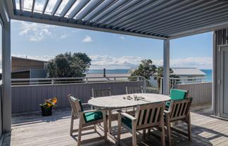 372 Tangiora Avenue, Whangapoua