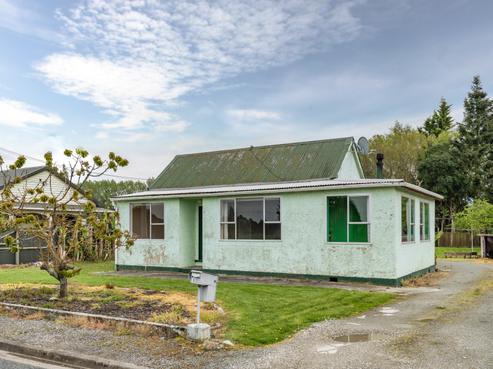 10 Burns Street, Milton