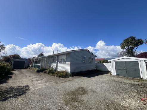 141A Derby Street, Westport