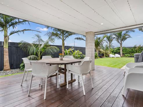24 Ferry Road, Waipu