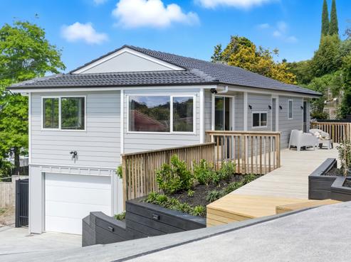 8 Winhall Rise, Remuera