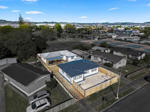 18A Dairy Road, Otara