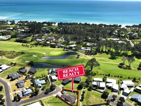 106 Benjamin Place, Matarangi