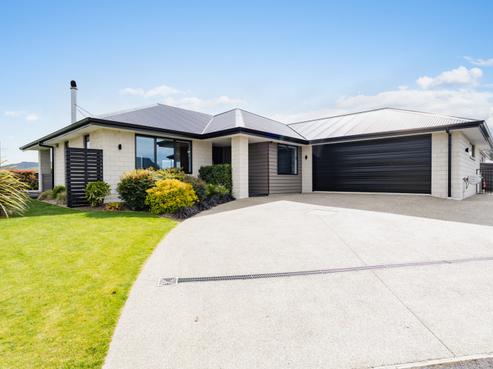 8 Marjorie Lane, Mosgiel