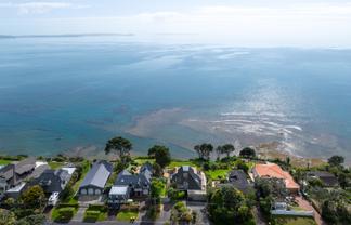 6 Cliff Road, Torbay