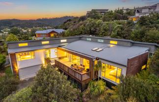 9 Sylvan Way, Silverstream